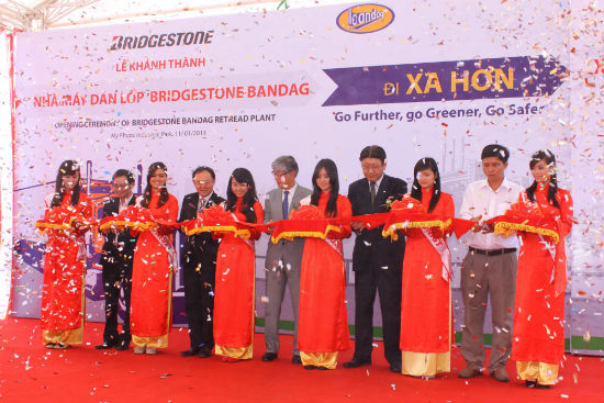 Bridgestone tire plant opens in South